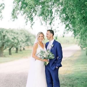 Meet your Posher, Adrienne